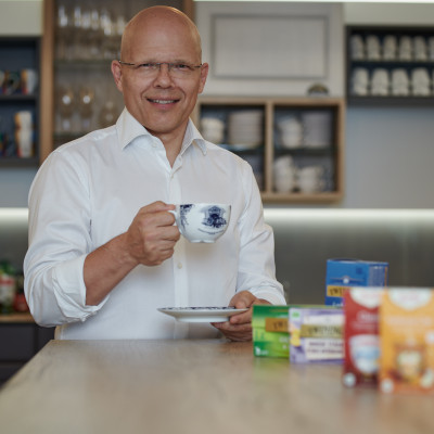 Fă cunoștință cu echipa