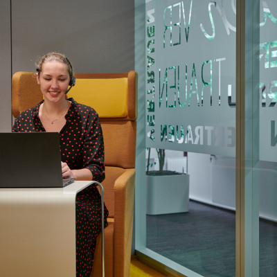 Fă cunoștință cu echipa